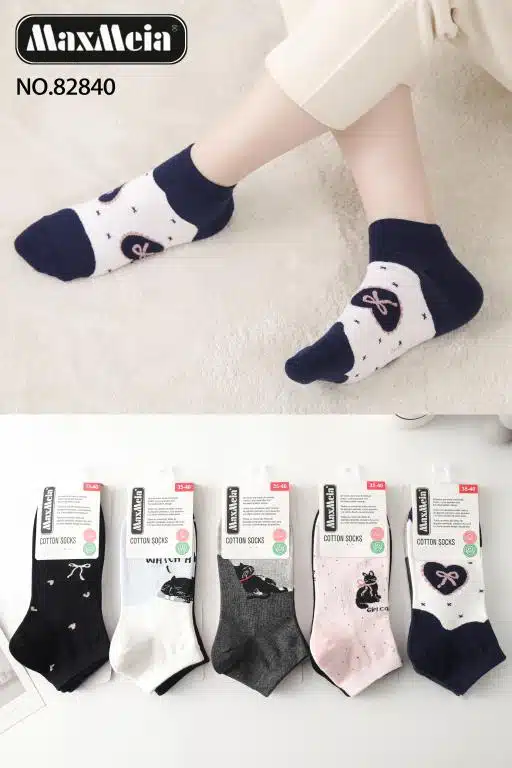 Calcetines Cortos de Algodón Peinado con Talla Única y Diseño Gatitos y Lazos para Mujer