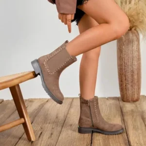 Botines de Mujer con Costuras Decorativas y Diseño Original