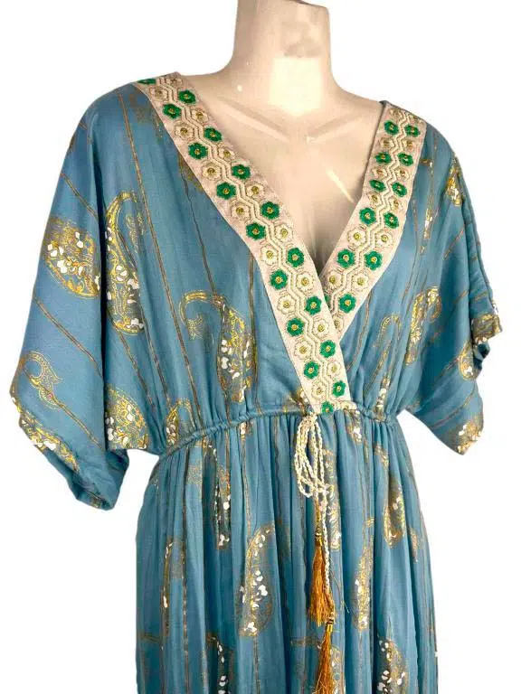 Vestido Largo Artesanal Estilo Boho para Mujer con Mangas, Cuello en V y Gran Calidad - Imagen 4