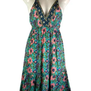Vestido Largo Artesanal en Seda India con Diseño Flores y Espalda Descubierta para Mujer