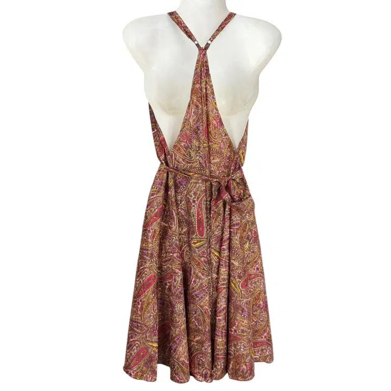 Vestido Corto Artesanal de Seda para Mujer con Escote y Espalda Descubierta - Imagen 4