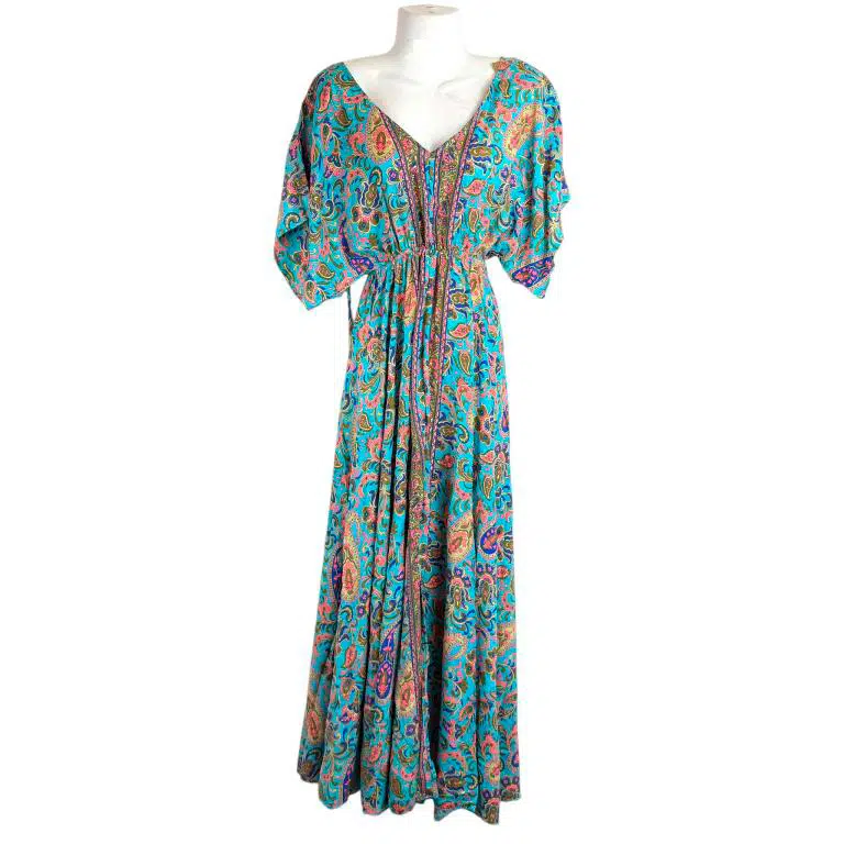Vestido Artesanal Largo de Seda con Talla Única, Bonitos Colores y Gran Calidad para Mujer - Imagen 3