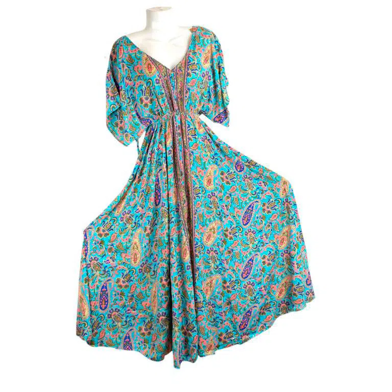 Vestido Artesanal Largo de Seda con Talla Única, Bonitos Colores y Gran Calidad para Mujer - Imagen 4