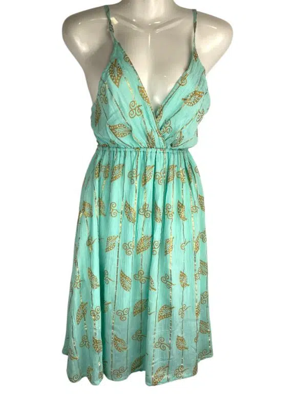 Vestido Ligero Artesanal con Espalda Descubierta, Tirantes, Escote y Talla Única para Mujer - Imagen 2