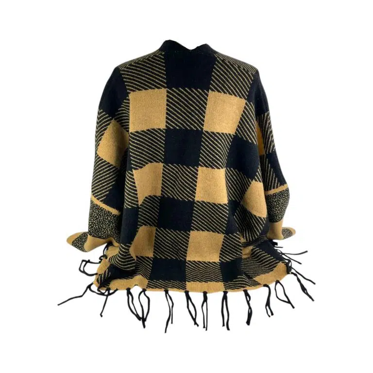 Precioso Poncho de Mujer Con Diseño Cuadrados y Flecos Decorativos - Imagen 4