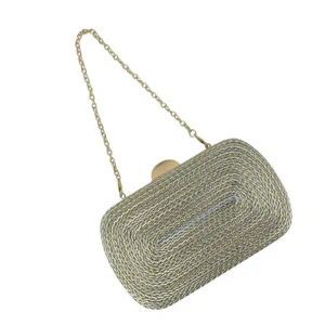 Bolso de Fiesta Sintético para Mujer con Cierre Magnético y 2 Asas Extraíbles Estilo Cadena