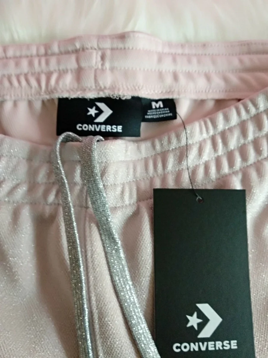 CONVERSE – Pantalón Corto Miley Cyrus Rosa M (cintura 34 × largo 30 cm aprox.) – Edición Limitada - Imagen 6