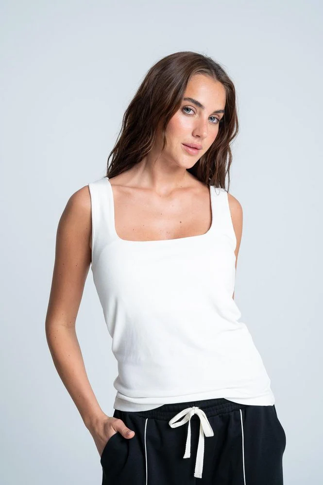 Camiseta Pijama Ajustada BRONZINI X ISABEL HENAO - Imagen 7