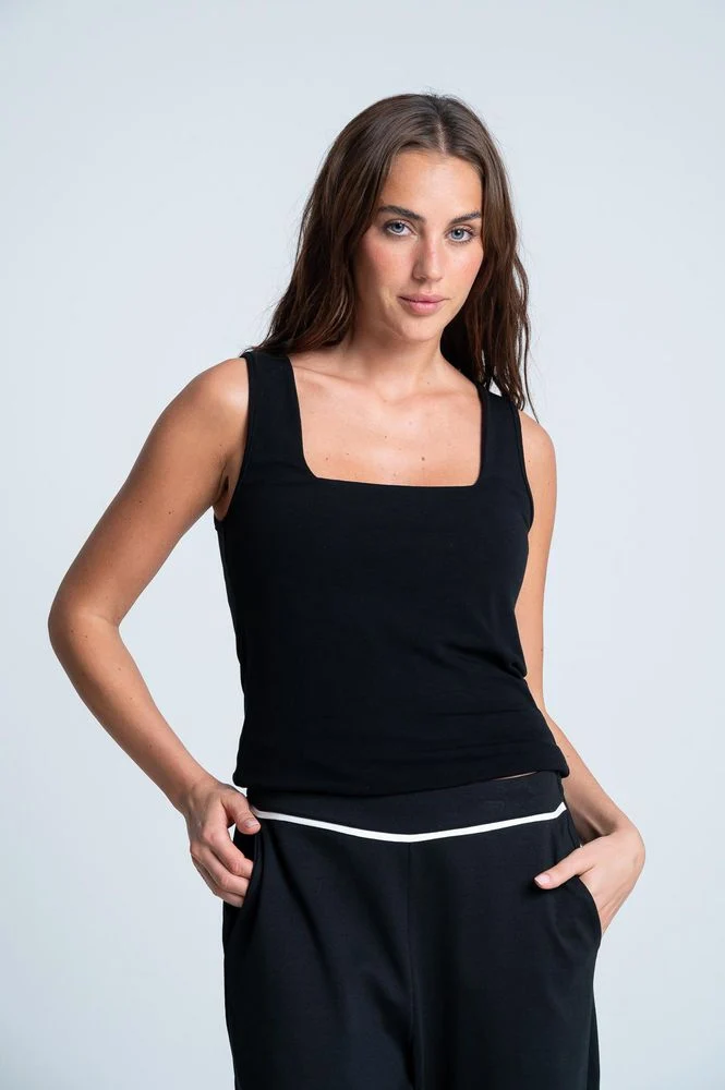 Camiseta Pijama Ajustada BRONZINI X ISABEL HENAO - Imagen 2
