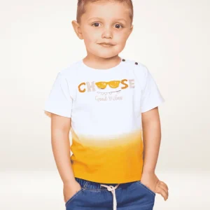 Camiseta de bebé color crudo