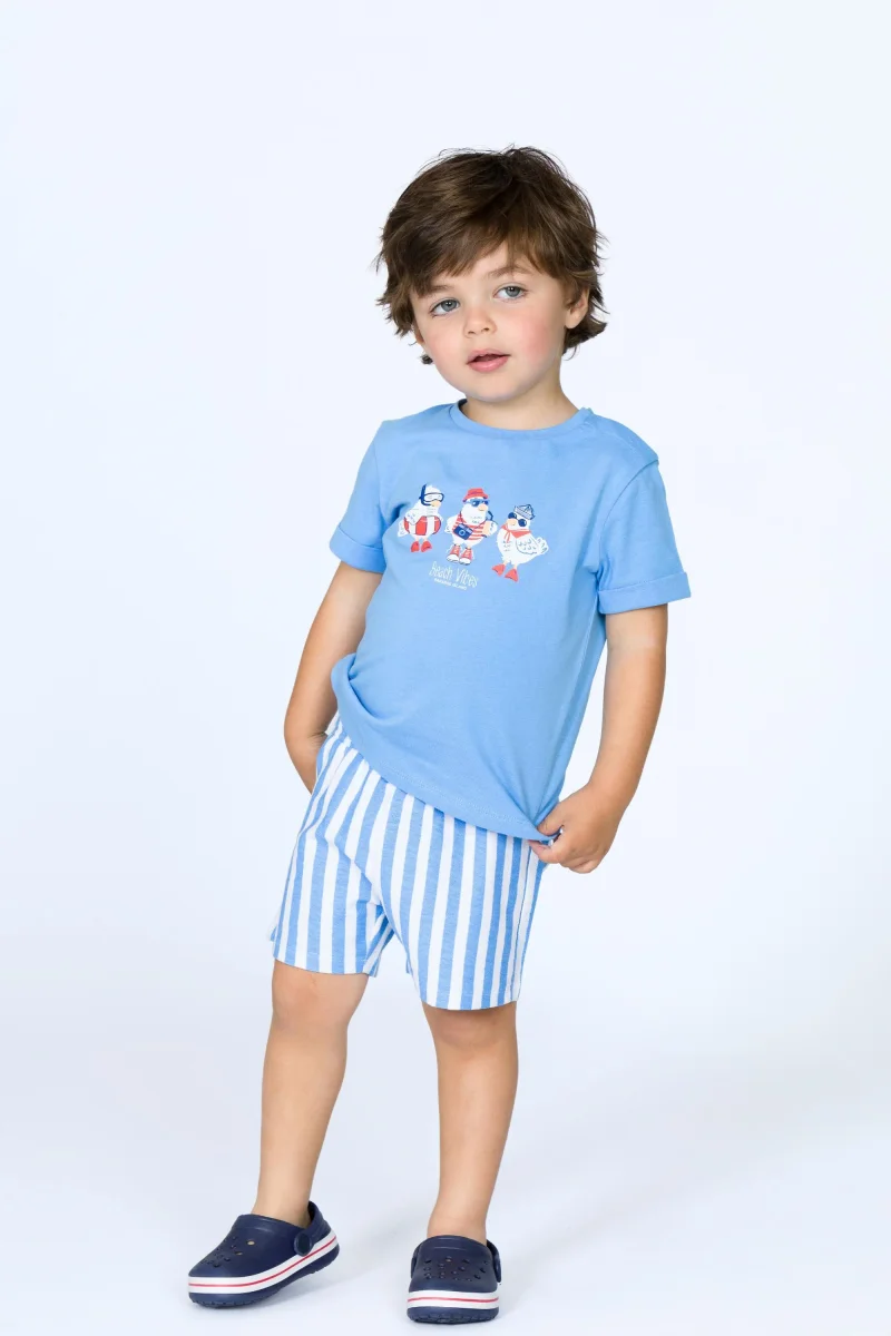 Conjunto niño camiseta azul y bermuda de rayas - Imagen 2