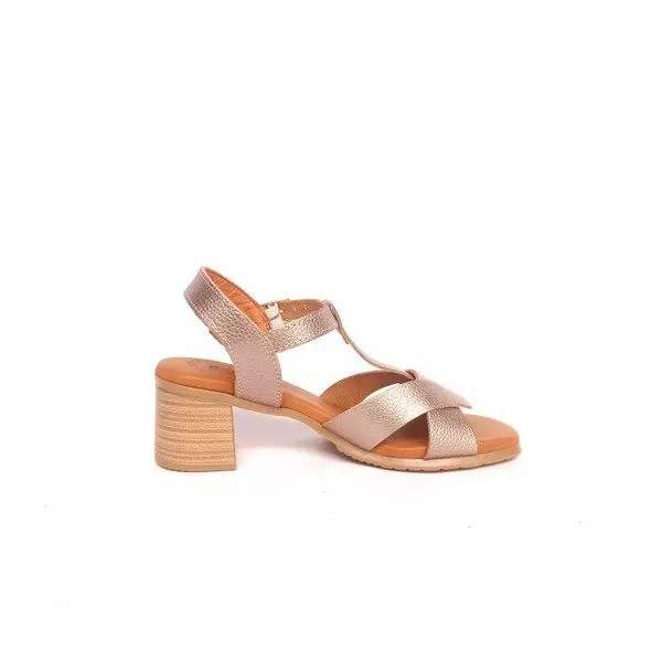 Sandalias de tacón bajo Eva Frutos taupe metalizado - Imagen 3