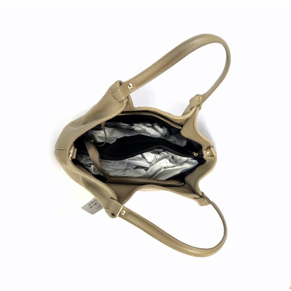 Bolso de hombro LB en piel legítima color taupe - Imagen 5