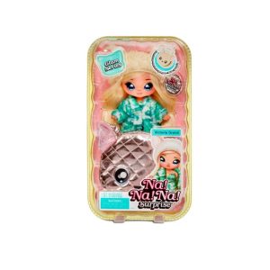 NA! NA! NA! SURPRISE Moda 2 en 1 Glam Serie Metálica – Victoria Grand Rubia con Vestido Verde