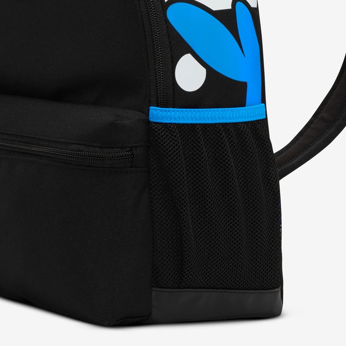NIKE – Mochila Nike Niño Pequeña 11L Brasilia JDI Negra Azul Divertida Escolar - Imagen 9