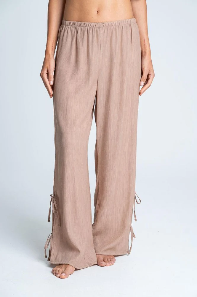Pantalón Pijama Amplia BRONZINI X ISABEL HENAO - Imagen 3
