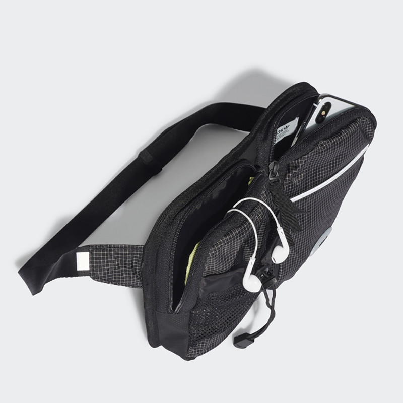 ADIDAS – Riñonera Adidas Ryv Waistbag Negra Unisex para Uso Diario, Gym y Viaje - Imagen 9