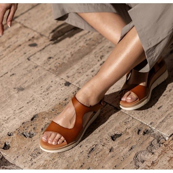 Sandalias para mujer de piel con cuña media Marila Shoes Allen avellana