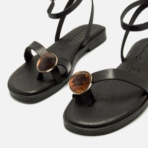 Sandalias planas Mustang Alysa piedra negro