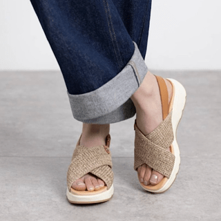 Sandalias confort de pala cruzada CARMELA 16236303 - Imagen 3