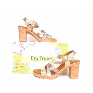 Sandalias de tiras con tacón Eva Frutos multi metalizado