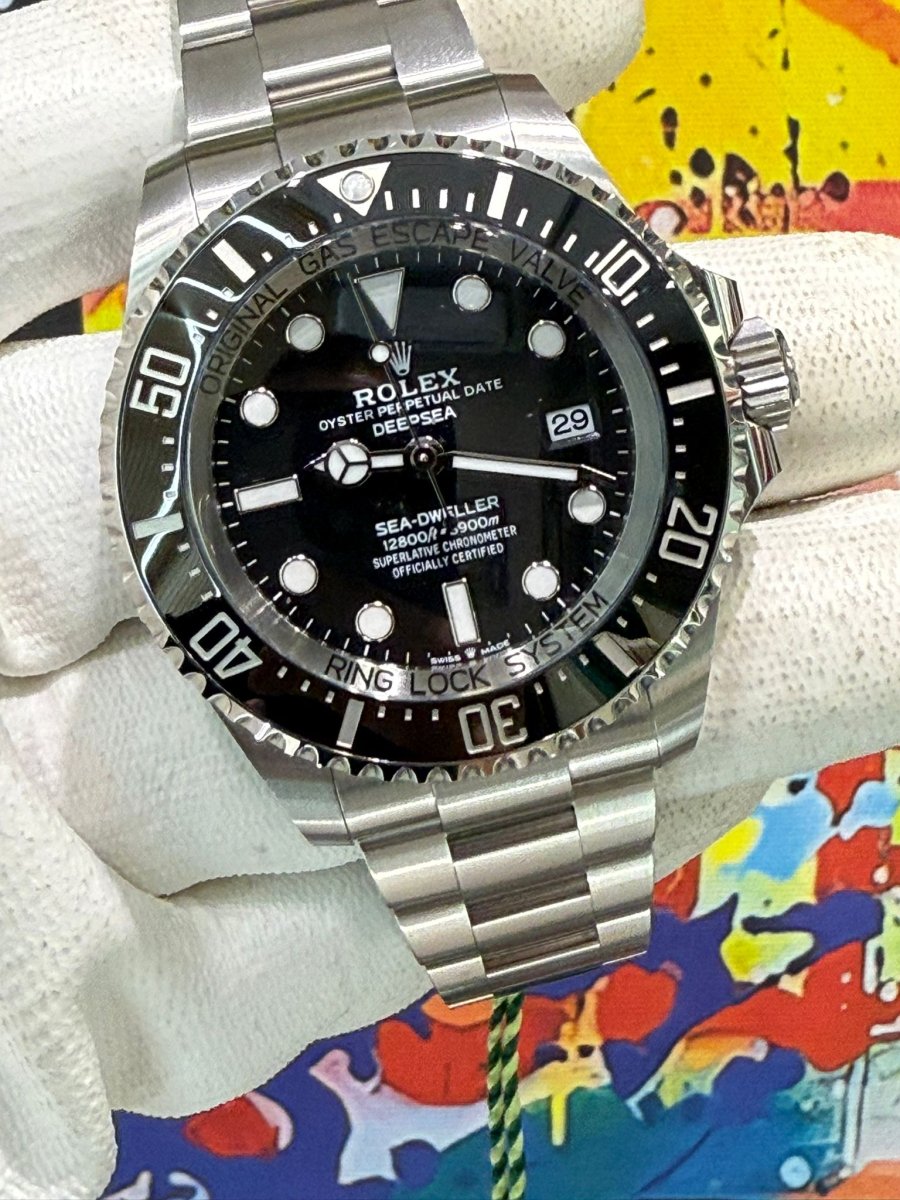 Rolex Sea-Dweller Deepsea | REF:136660 | Año 2023 | Caja y Papeles - Imagen 3