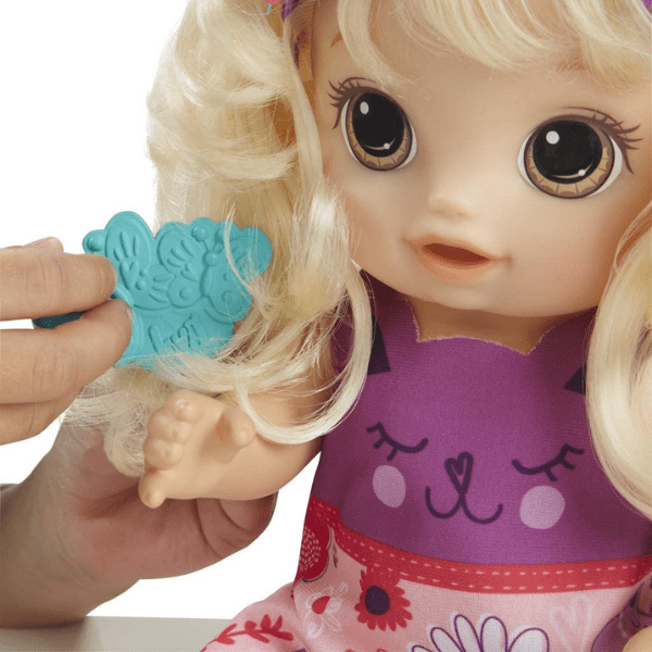 BABY ALIVE – Muñeca Daniela Peinados Mágicos Pelo que Crece E5241SC1 - Imagen 4