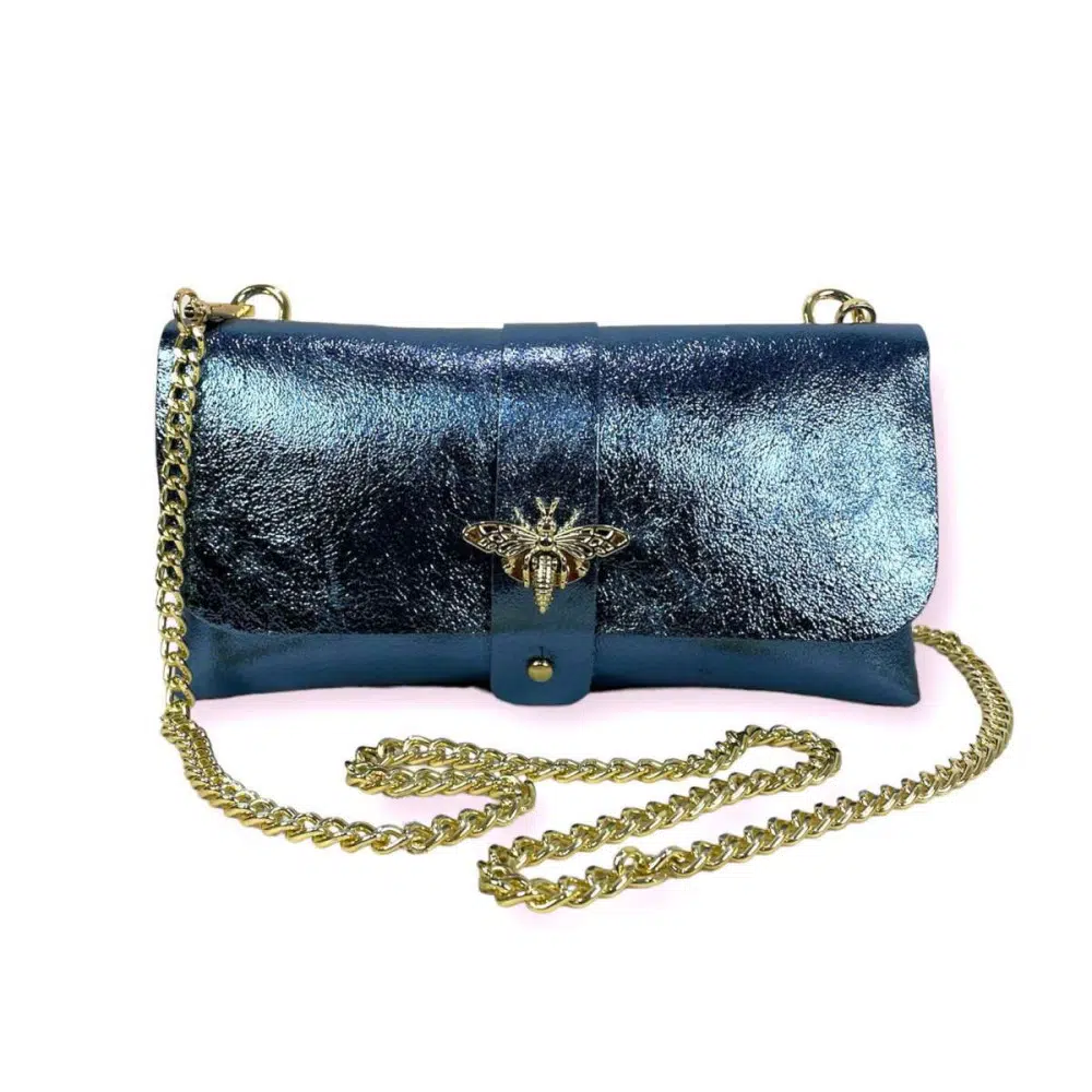 Bolso de Piel Metalizado tipo Sobre con Broche de Abeja para Mujer - Imagen 9