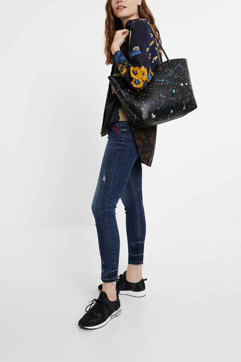 DESIGUAL – Bolso Desigual Sky Splatting Capri Negro Reversible Mujer 20WAXPD8 - Imagen 9