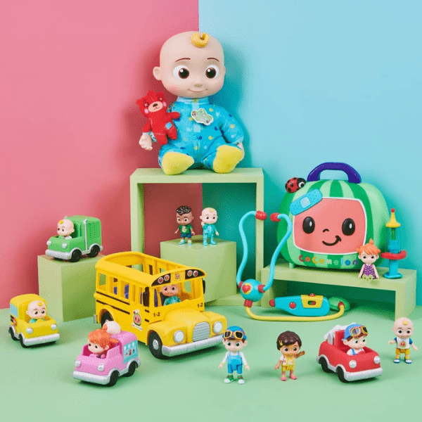 COCOMELON – Pack 6 Figuras Familia y Amigos 7-8cm Articuladas JJ YoYo TomTom Cody - Imagen 8