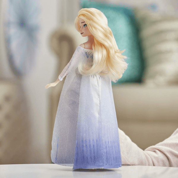 HASBRO – Muñeca Disney Frozen 2 Elsa Aventura Musical Hasbro - Imagen 4