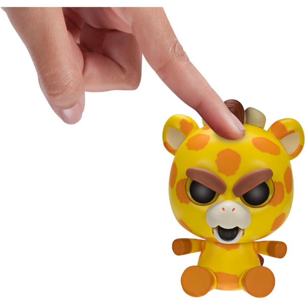 FEISTY PETS – Figura Ginormous Jirafa 4” Gracie 4″ Figura Interactiva Colección Niños Regalo Raro - Imagen 5