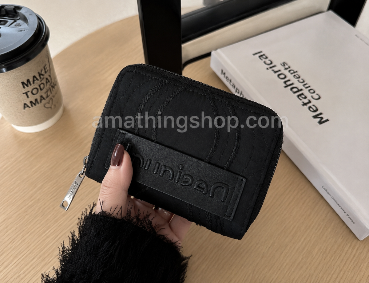 DESIGUAL – Monedero Desigual Bubbles Marisa Wallet S Black 22WAYA07 Negro con Cremallera - Imagen 7