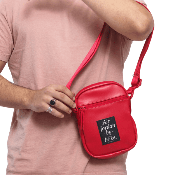 NIKE – Bolso Rojo Bandolera 22x15x4cm Unisex Cruzado Edición Limitada - Imagen 6