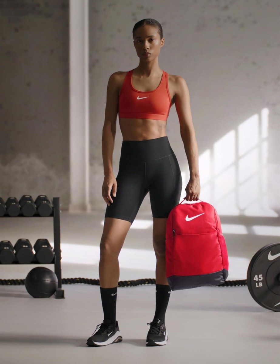 NIKE – Mochila Nike Brasilia 9.5 24L Roja Unisex DH7709-657 - Imagen 8