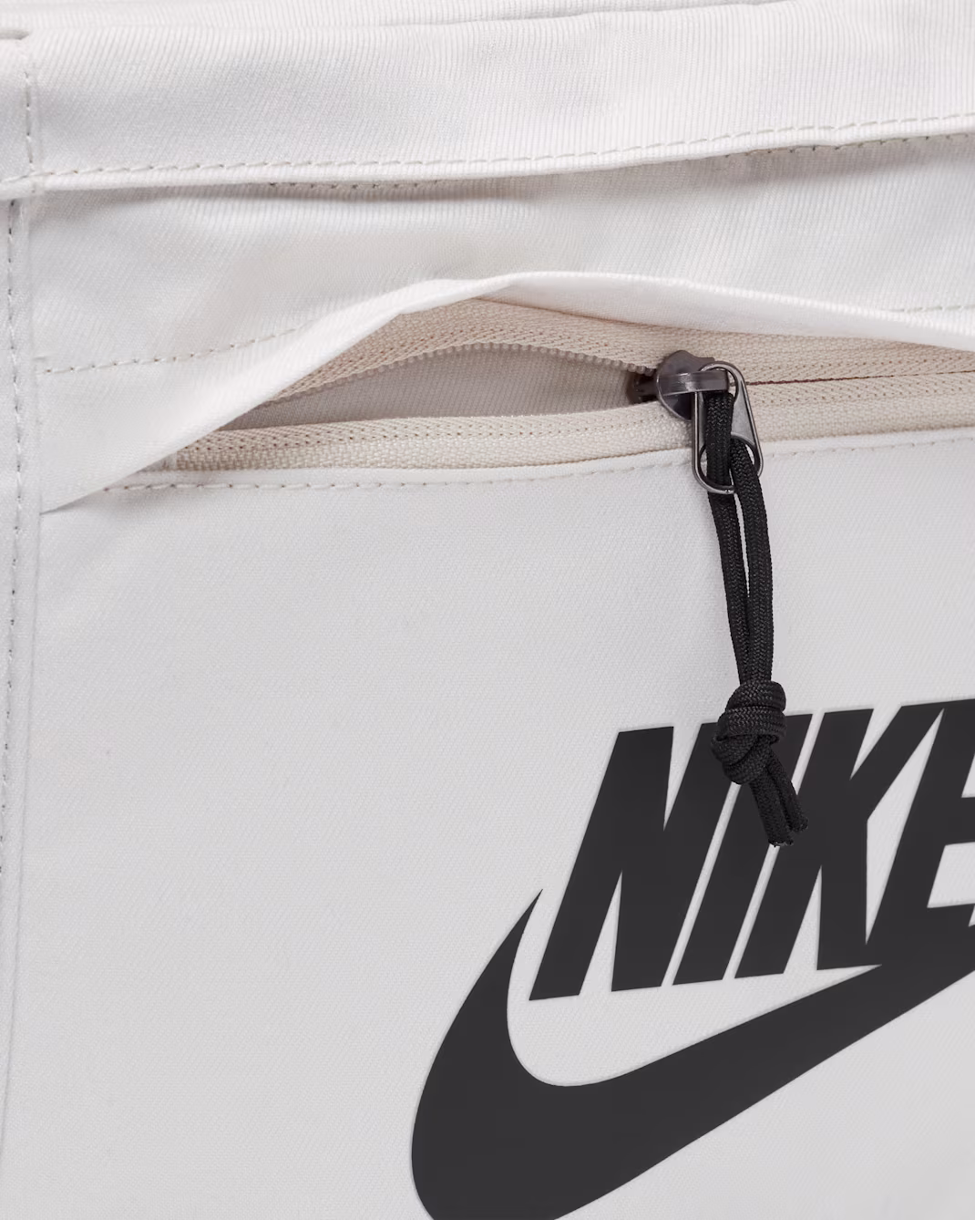 NIKE – Riñonera Nike Tech Hip Pack BA5751-072 Blanca 10L Unisex | Bandolera Grande Ajustable Original - Imagen 7