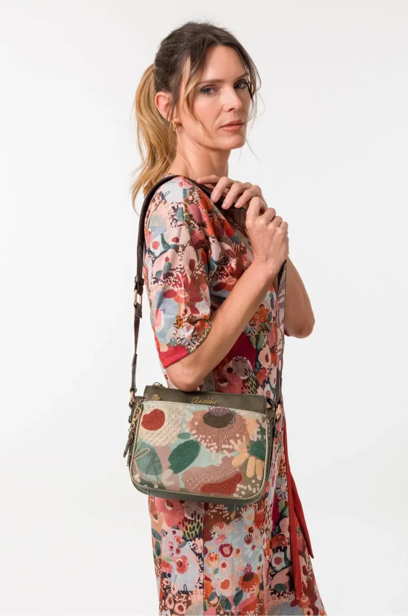 Bandolera mediana ANEKKE · Tres compartimentos · Colección Blossom - Imagen 8