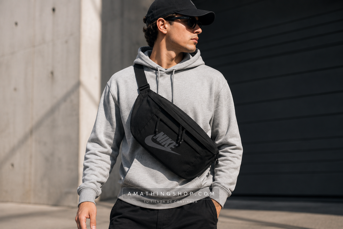 NIKE – Riñonera grande Nike Tech Hip Pack negra 10L bolso cruzado BA5751-010 - Imagen 5