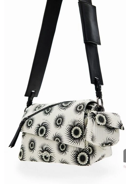 DESIGUAL – Bolso Bandolera Desigual Merxilini Phuket Mini Blanco y Negro - Imagen 8
