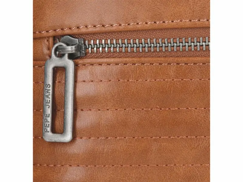 Bolso Pepe Jeans · Bandolera mediana · Doble compartimento · Coleccion Biker · Color Marrón claro - Imagen 6