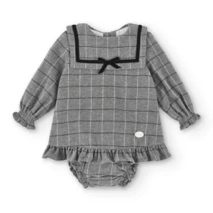 Conjunto vestido. braguita y capota de bebé cuadros vichy Cocote & Charanga
